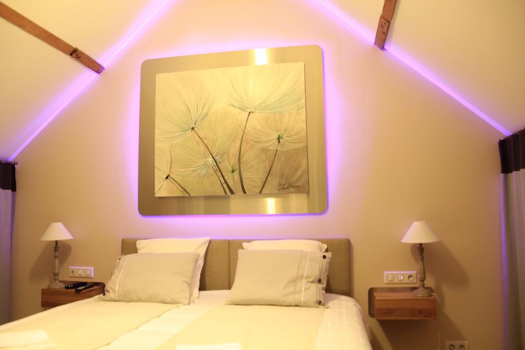 Au Coeur Des Hotes Steenvoorde Room photo